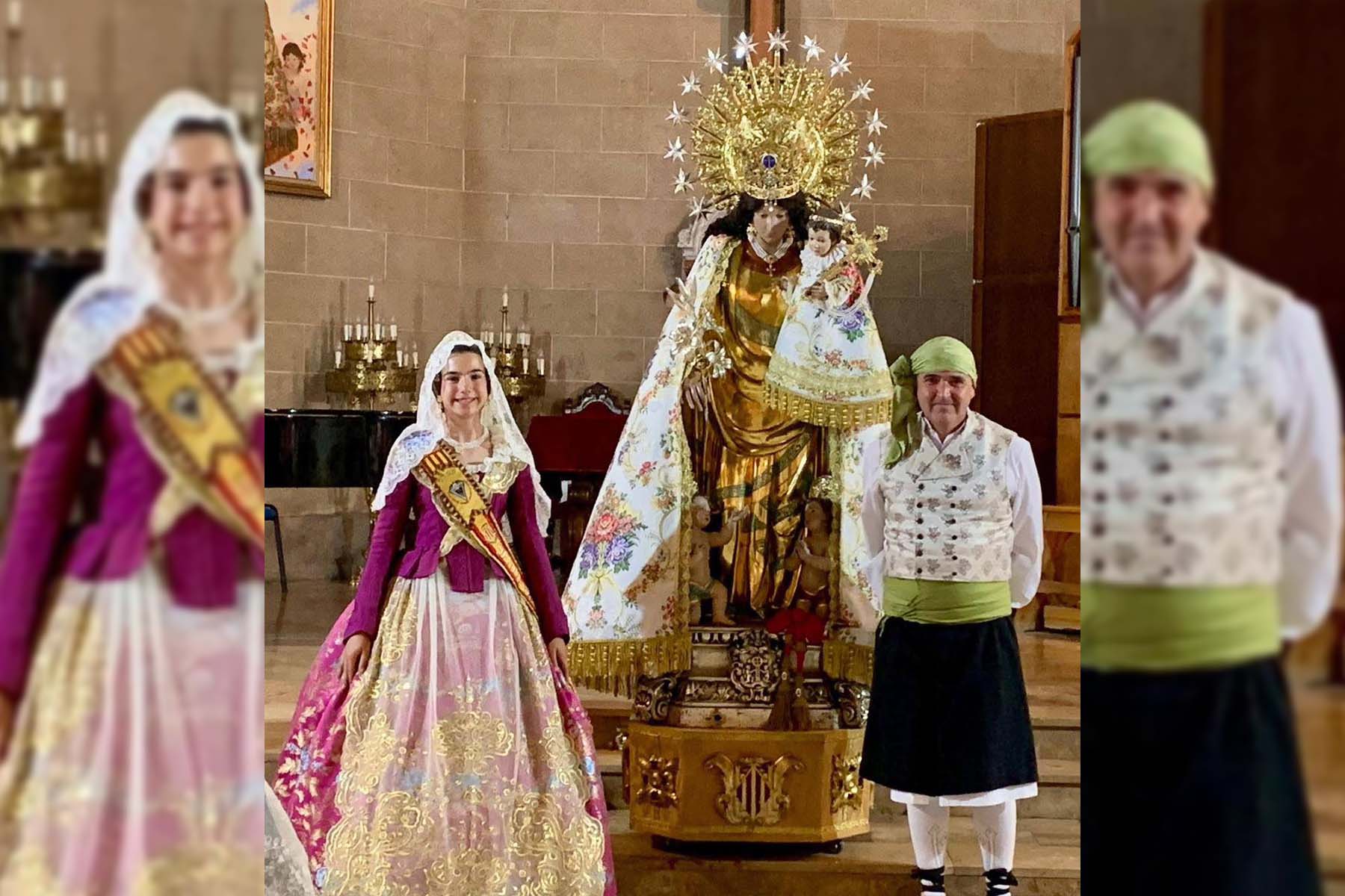 Aitana y Alfonso participan en el besamanos a la Virgen de los Desamparados